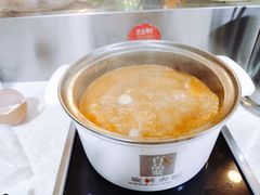 -百品聚旋转火锅(万德庄店)