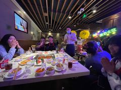 大堂-海底捞火锅鲜切牛肉主题店(长寿路店)