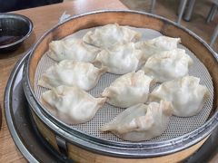 牛肉蒸饺-清真老铁家灌汤包