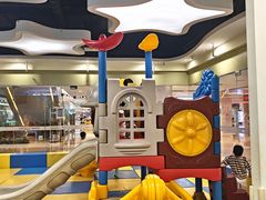 -蓝旗亲子游泳(范湖万达广场店)