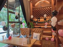 -桉树林A coffee 森林餐厅(三圣乡店)