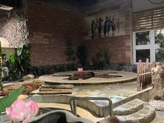 -泉城欧乐堡戏水湾艺术养生温泉