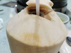 海南鲜椰青-烹然四季椰子鸡火锅(团结湖总店)