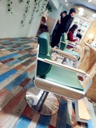 -构想时尚发型会所