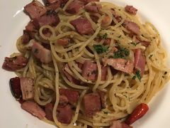 -玛格萝妮(汇智国际商业中心店)