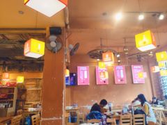 大堂-阿婆情腊排骨火锅(金虹路店)