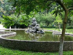 -滴水岩森林公园