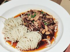 -荣小馆(椒江青悦城店)