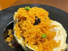 盐烤香酥生蚝配鱼子酱-星叶·东南亚料理(宁波万象汇店)