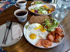 加州阳光早午餐-Brut Eatery Wine Bar & Restaurant (建国东路店)