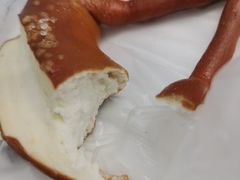 -Dough&Joe团憩(瑞虹天地月亮湾店)