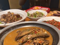 -黄泥岗·地道湖北菜(奥特莱斯店)