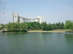 android_upload_pic-上海大学宝山-图书馆