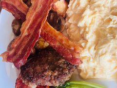 全套早餐-ROAST coffee & eatery