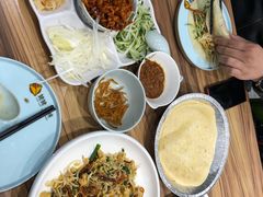 -合合春饼·酱骨·东北菜(潘家园店)