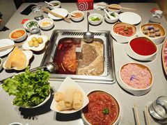 -海底捞火锅(宝龙广场夜宵主题店)