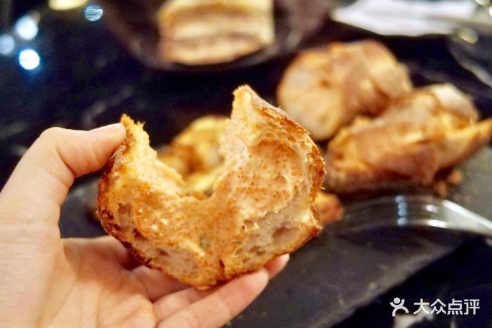 lets taipei(成都远洋太古里店)飞鱼籽面包图片