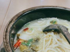 -灵芝妹子米线(瓦房店新玛特店)