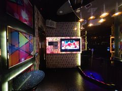 -K+全国连锁KTV(绿地缤纷天地店)