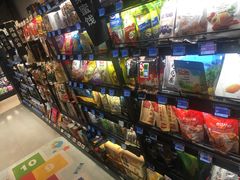 零售区-盒马鲜生(丁香国际店)