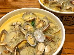 -何记花甲(海岸城旗舰店)
