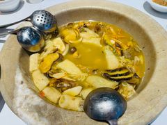 -七采菌园·野生菌石锅鱼(环城北路店)