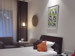 -东方绿舟宾馆·停车场