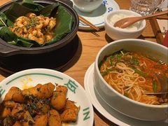 -一坐一忘云南菜(嘉里中心店)