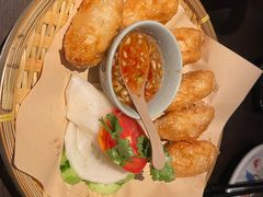 -大头虾越式风味餐厅(光明广场店)