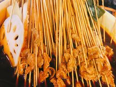 -拈签一笑黄牛肉辣卤串串
