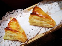 榴莲酥-辣尚瘾·烤鱼·新川菜(交大直营店)