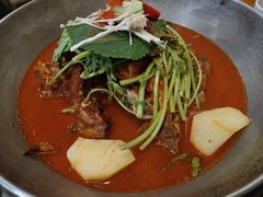 -喇喇排骨火锅·传统韩式脊骨汤(望京西园总店)
