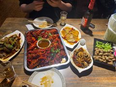 -嗨辣小聚·盘锦河蟹·海鲜烧烤龙虾(盘锦十年好店)