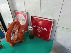 -甘记肥肠粉(马鞍北路店)