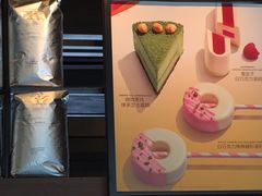 -星巴克(武汉欧利新天地店)
