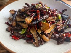 牛干巴炒鸡枞菌-云上千禾(水上店)