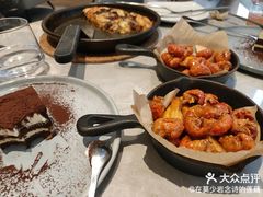 -必胜客(WOW梦之城店)