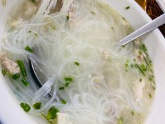 -香猪美食(洛香店)