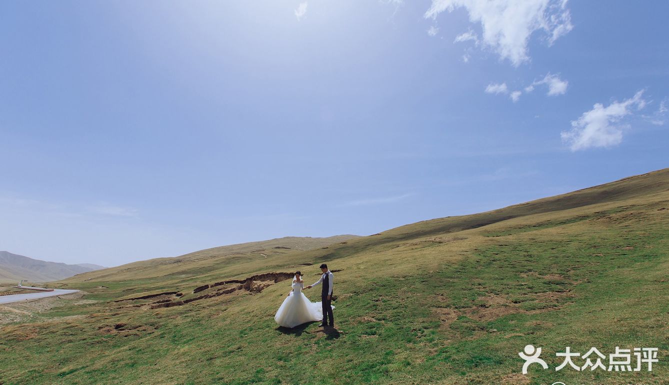 婚纱照拍摄互动小技巧\深圳旅拍婚纱照攻略