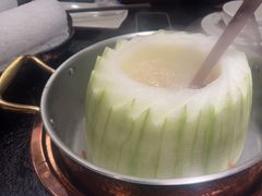 -得意咚瓜·顺德鱼生·冬瓜火锅(深圳首店)