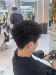 -赤道 Hair Salon