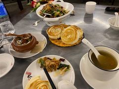 -蔼若春.传承三十年云南菜(金碧公园店)
