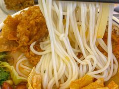 -弘束束柳州深巷螺蛳粉(珠江路店)