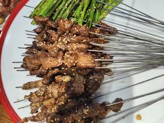 -东北小板凳地摊烧烤(泰来街店)