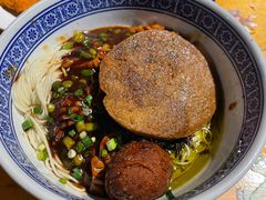 -沪西老弄堂面馆(定西路店)