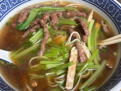 -沪西老弄堂面馆(定西路店)