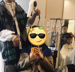 -V8潮牌·接发烫染连锁