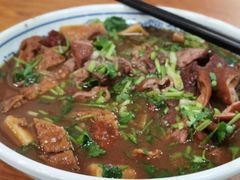 卤煮火烧-门框胡同百年卤煮(新街口店)