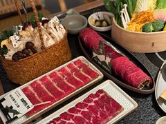 -三出山火锅(南京万象天地店)