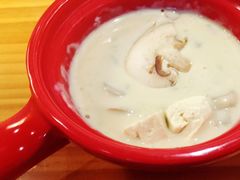 奶油蘑菇汤-So Lounge索兰至餐厅(蓝色港湾店)